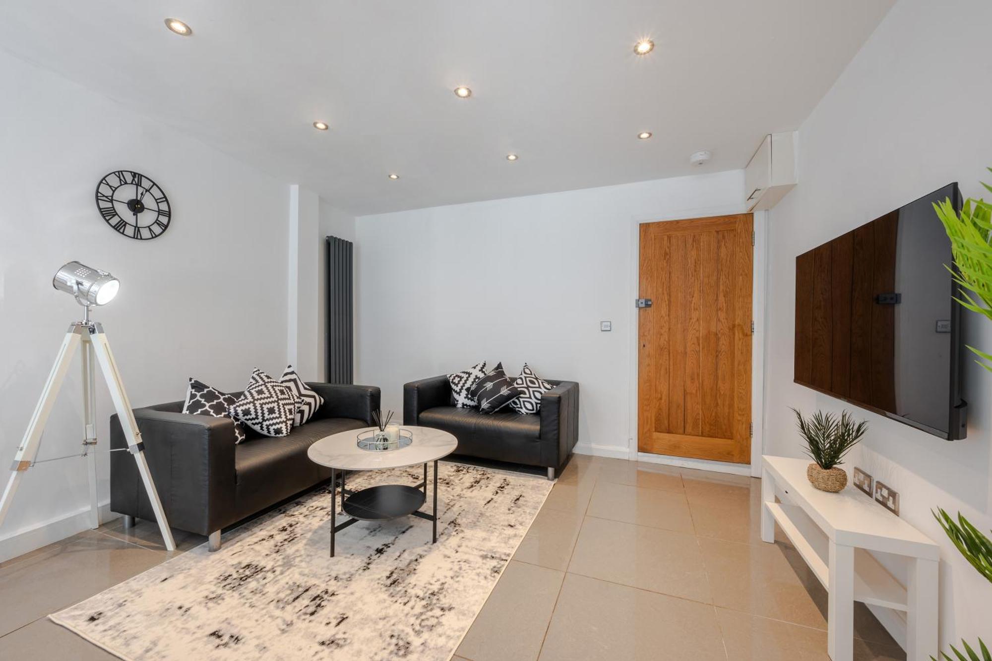 Stylish Two Bedroom Apartment By Central London With Garden Exterior foto